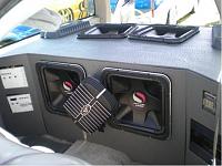 4 15"s Kickers