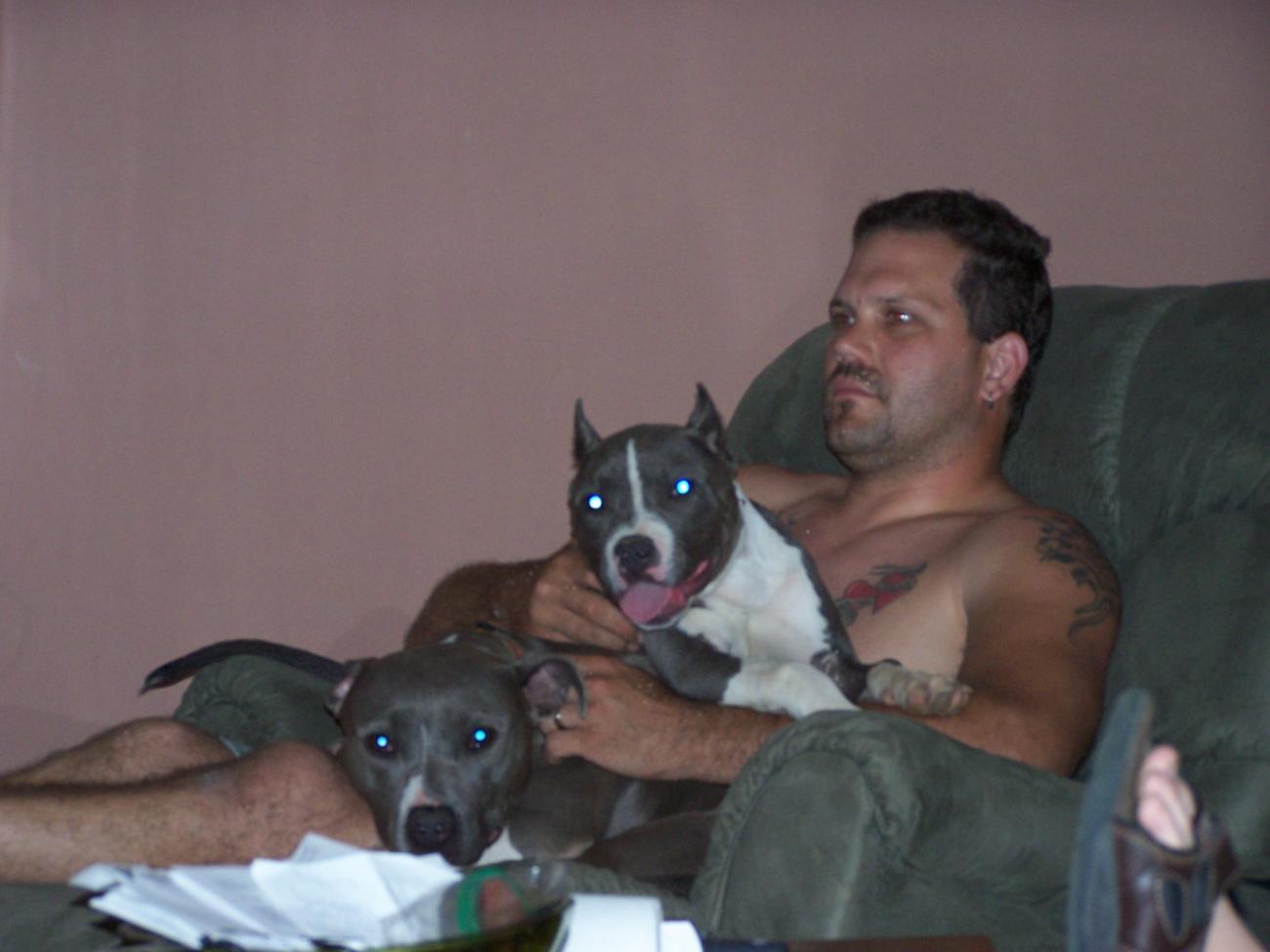 Name:  queenie and magnum 001.jpg
Views: 554
Size:  79.4 KB