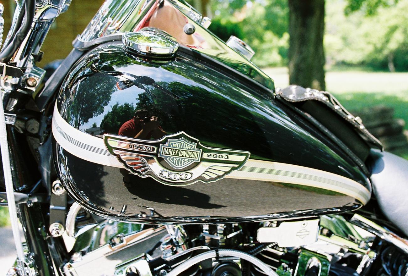 Name:  323314-R1-15-9_016.jpg
Views: 369
Size:  215.6 KB