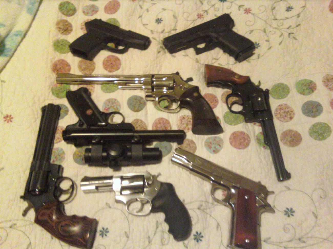 Name:  cell phone 113.jpg
Views: 1059
Size:  147.8 KB