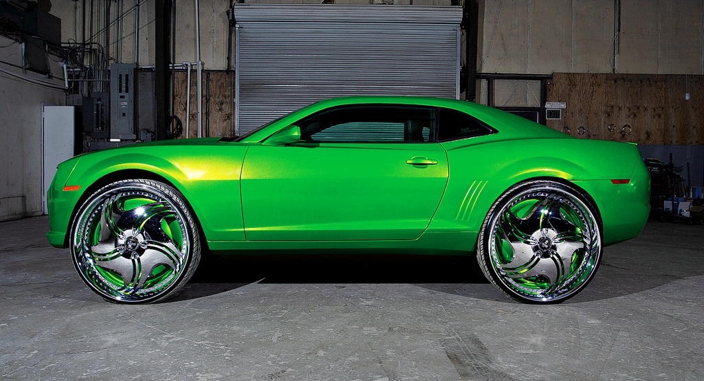 Name:  2010-Chevrolet-Camaro-Custom-with-Huge-Wheels-4.jpg
Views: 321
Size:  245.5 KB