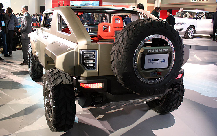 Name:  112_2008_detroit_auto_show_03z+hummer_hx_concept+rear_view.jpg
Views: 795
Size:  103.7 KB