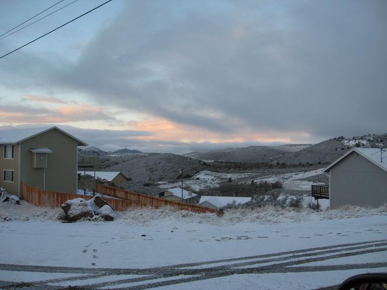 Name:  snow 12-15-2008 2.jpg
Views: 645
Size:  58.5 KB