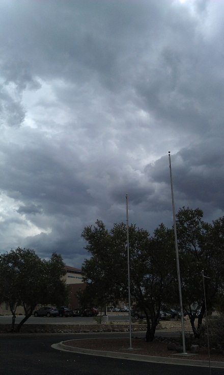 Name:  clouds.jpg
Views: 489
Size:  88.9 KB