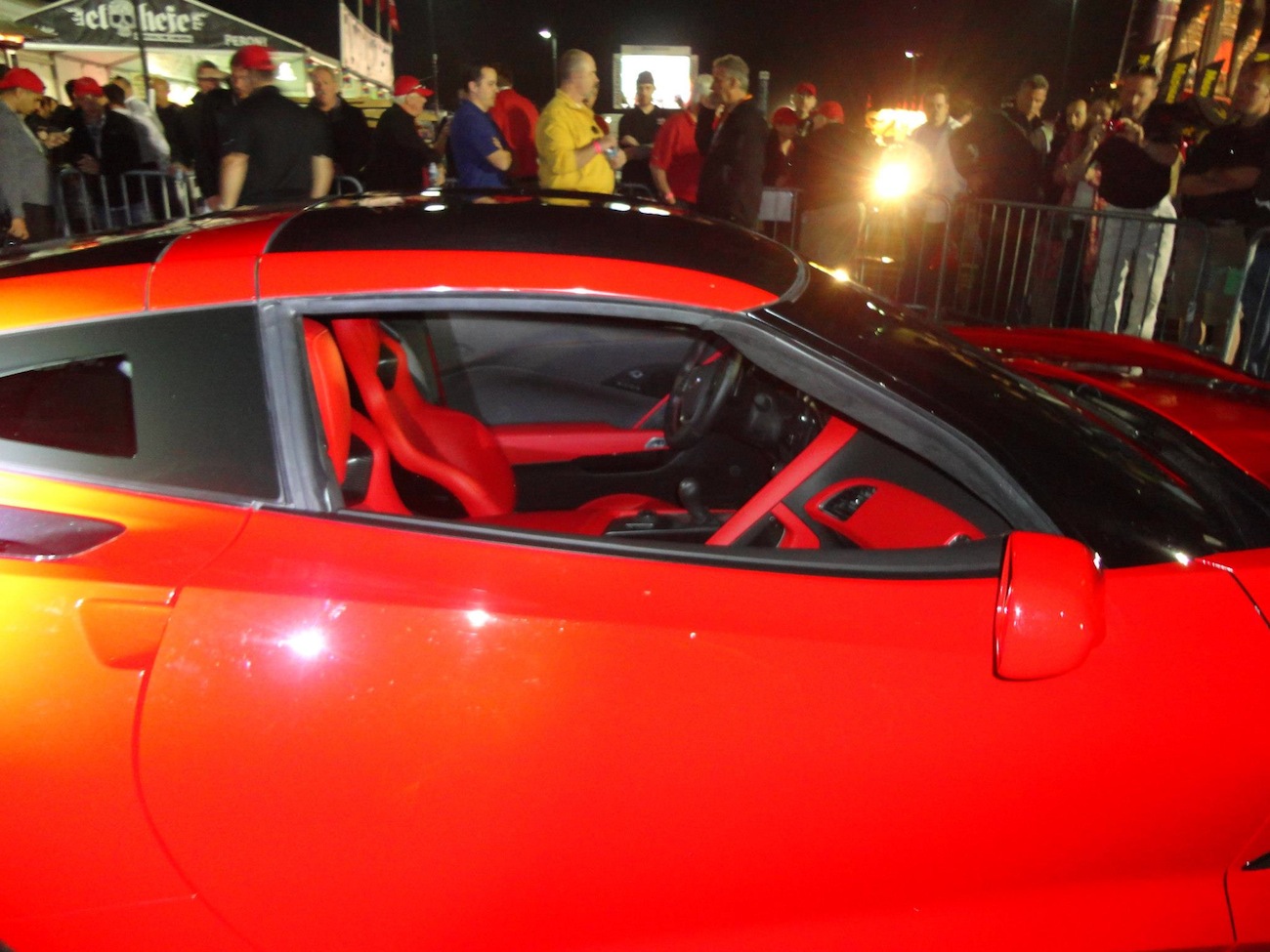 Name:  torch-red-2014-corvette-stingray-c7-49.jpg
Views: 17370
Size:  253.8 KB