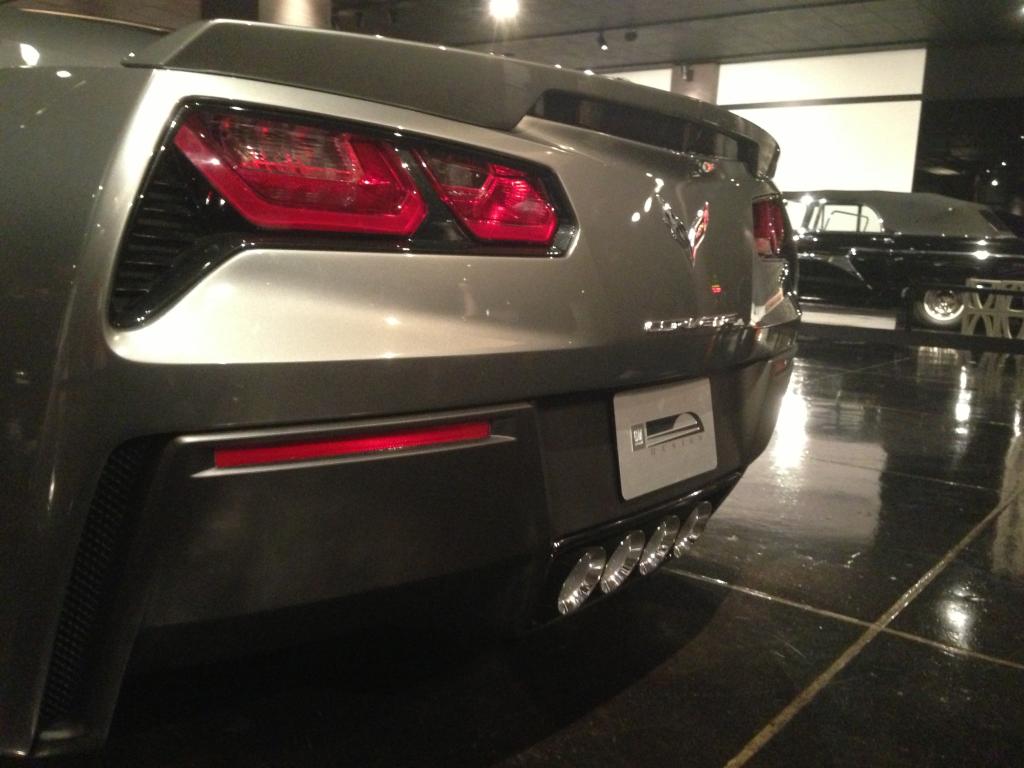 Name:  c7-corvette-stingray-dark-gray-metallic-10.jpg
Views: 4431
Size:  78.0 KB