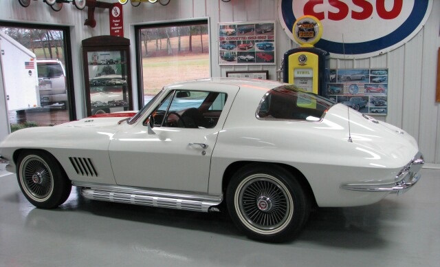 Name:  67 corvette2.jpg
Views: 979
Size:  83.7 KB