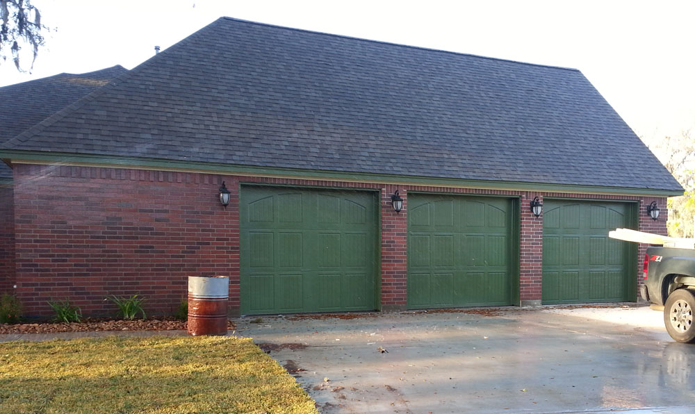 Name:  Green Garage Doors.jpg
Views: 397
Size:  164.9 KB