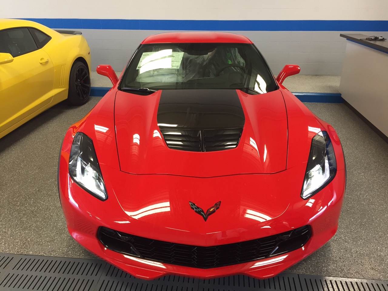 Name:  red z06-4.jpg
Views: 2424
Size:  383.5 KB