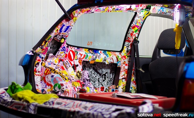 Name:  epic-interior-sticker-bomb-680x414.jpg
Views: 2402
Size:  99.7 KB