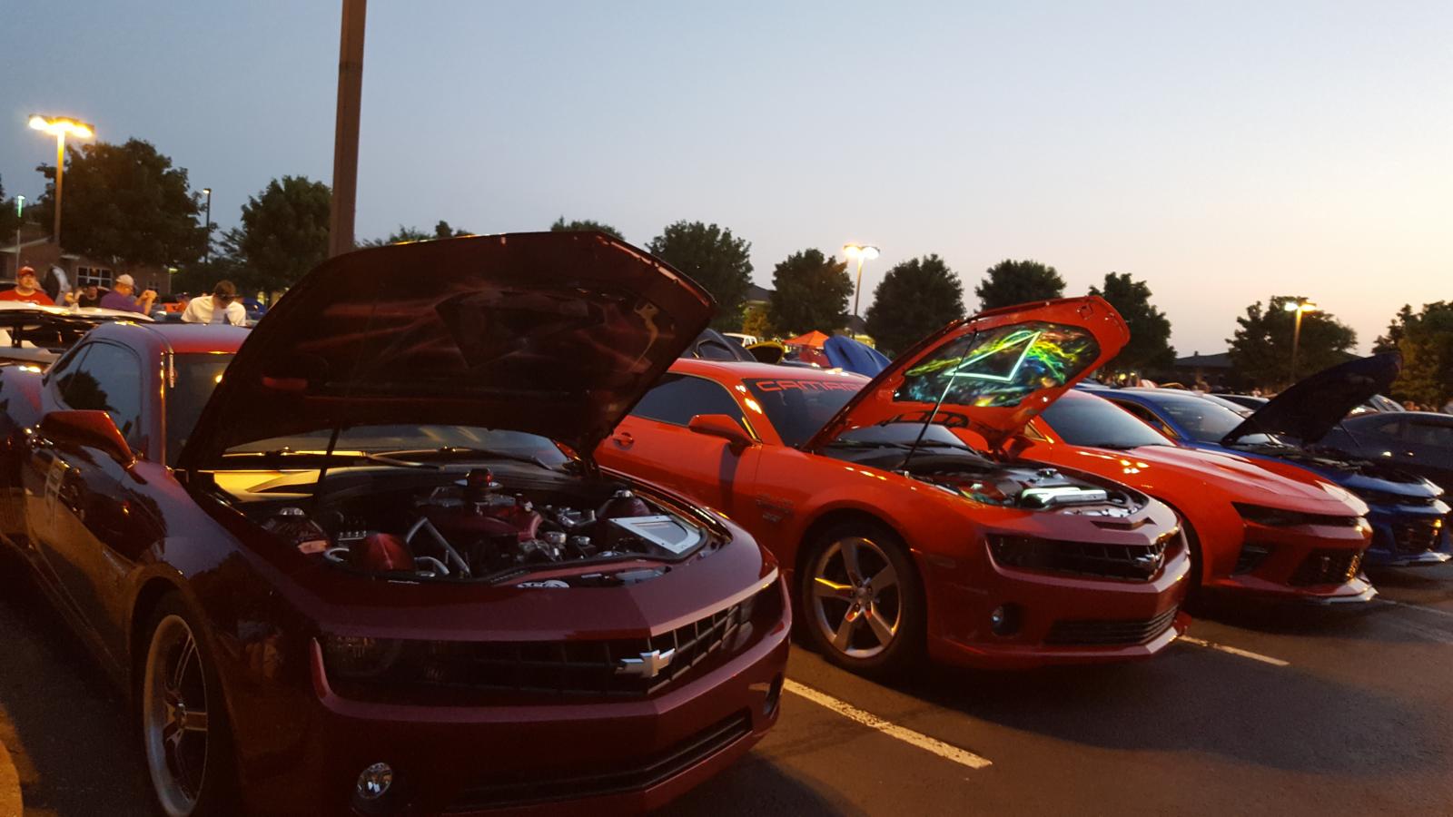 Name:  Fest parking lot party 004.jpg
Views: 4181
Size:  127.4 KB