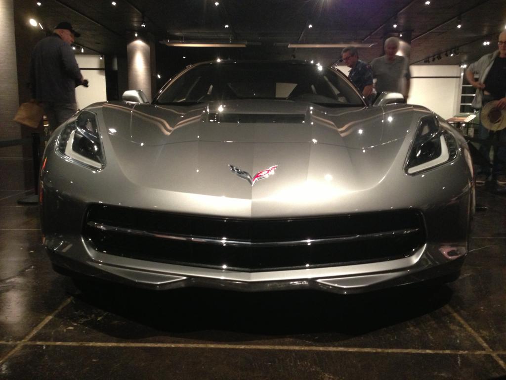 Name:  c7-corvette-stingray-dark-gray-metallic-2.jpg
Views: 6489
Size:  76.2 KB