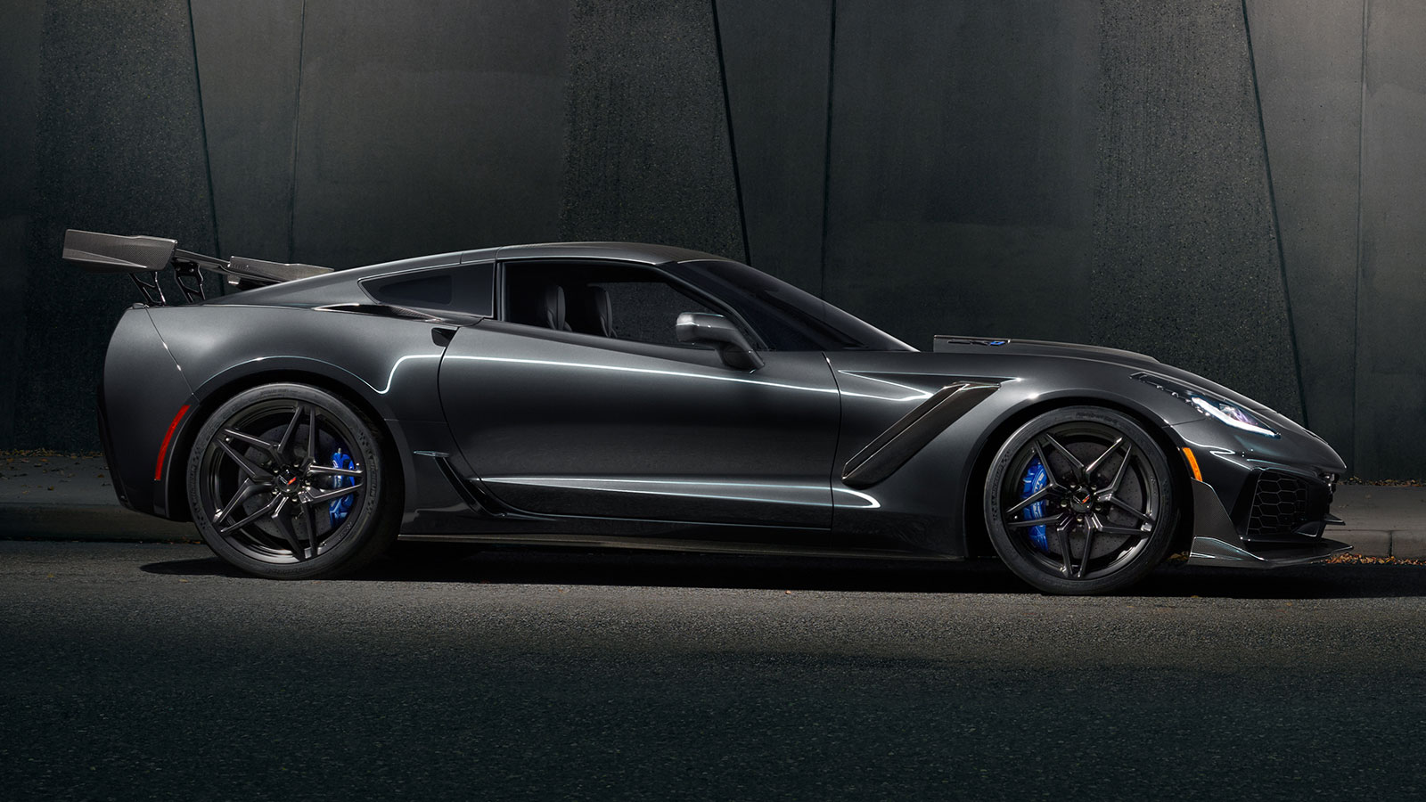 Name:  2019CorvetteZR1.jpg
Views: 1031
Size:  247.8 KB