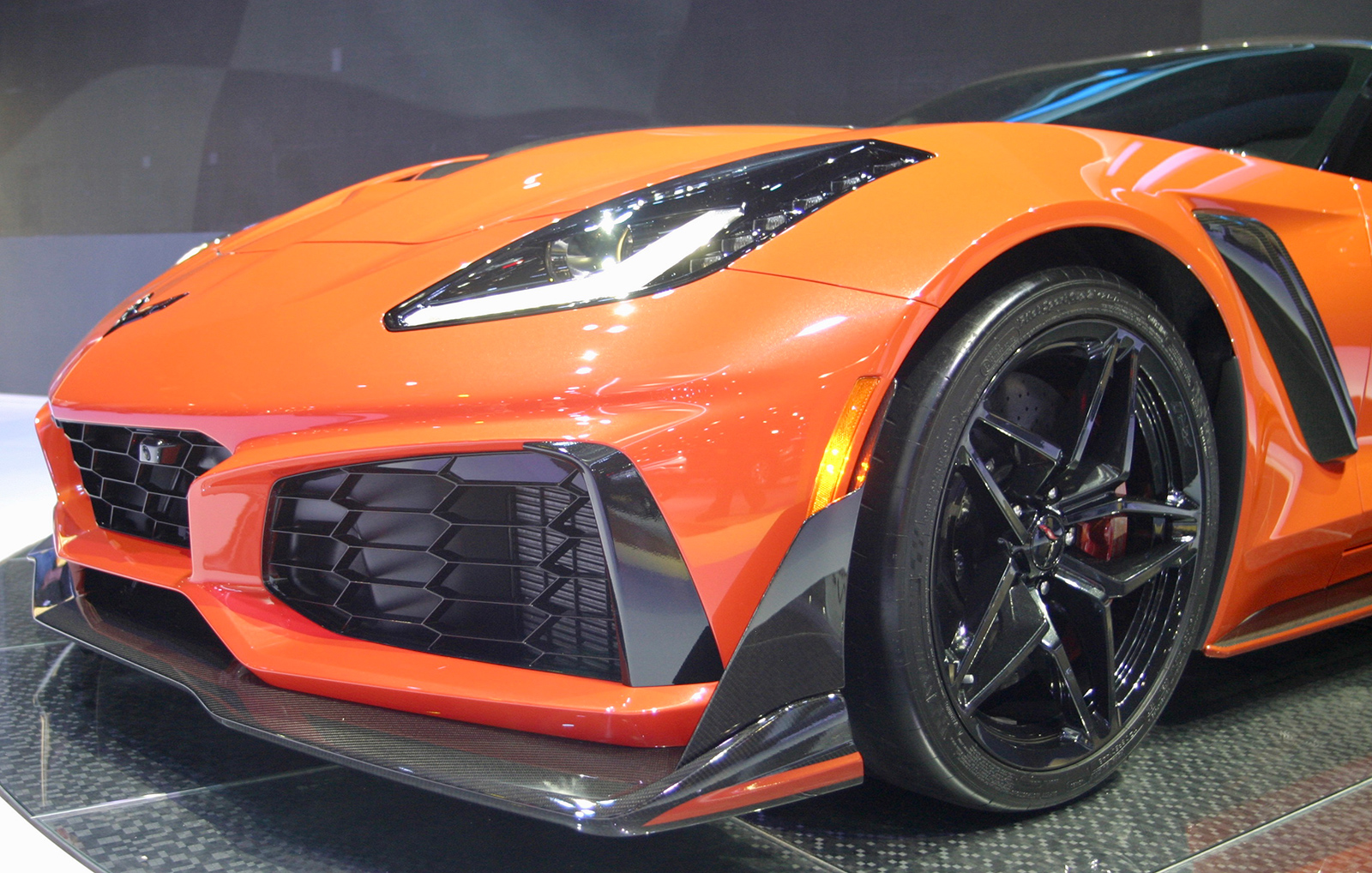 Name:  Corvette-ZR1.jpg
Views: 471
Size:  843.6 KB