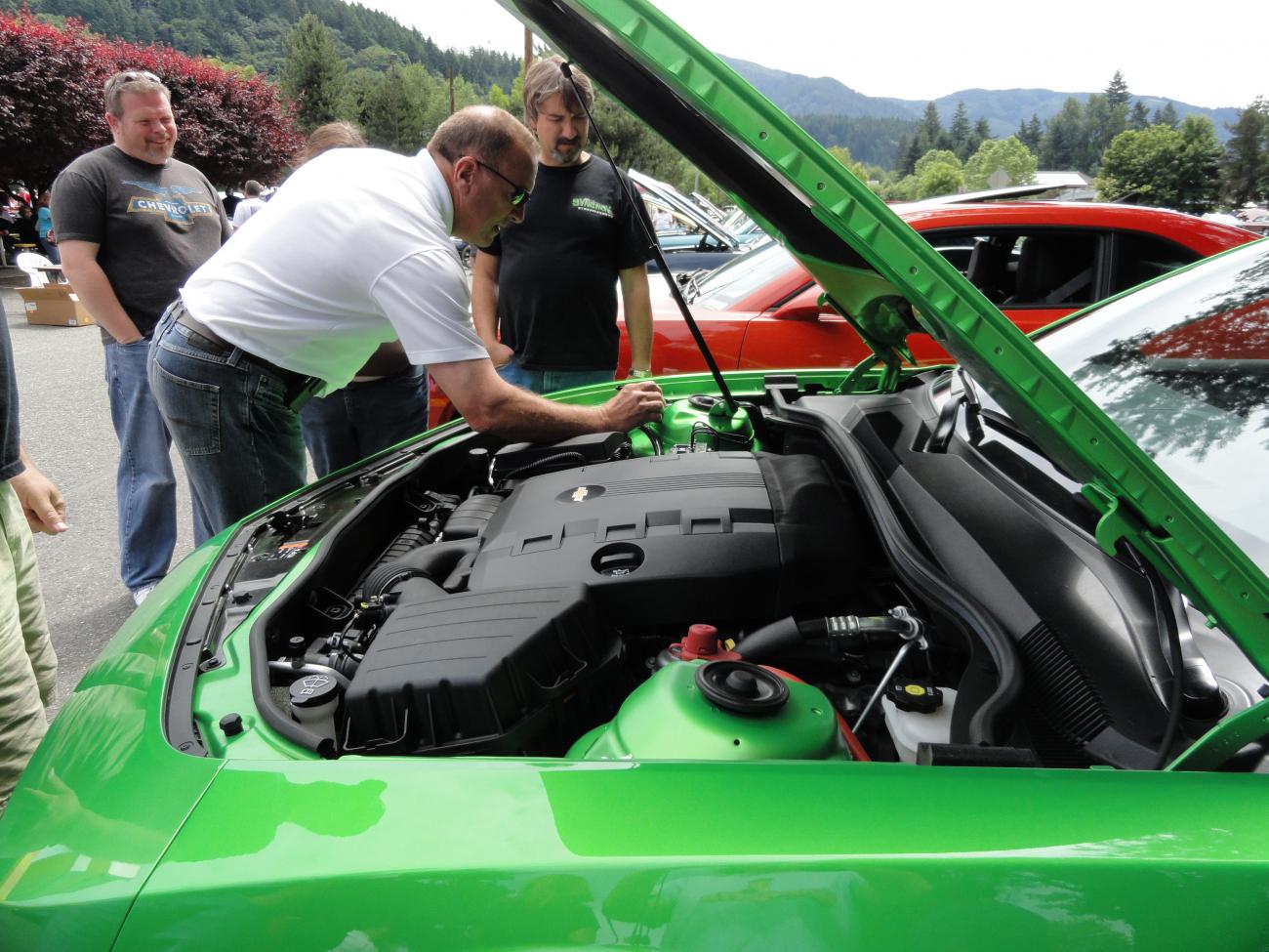 F-bod father signing Dragonfly