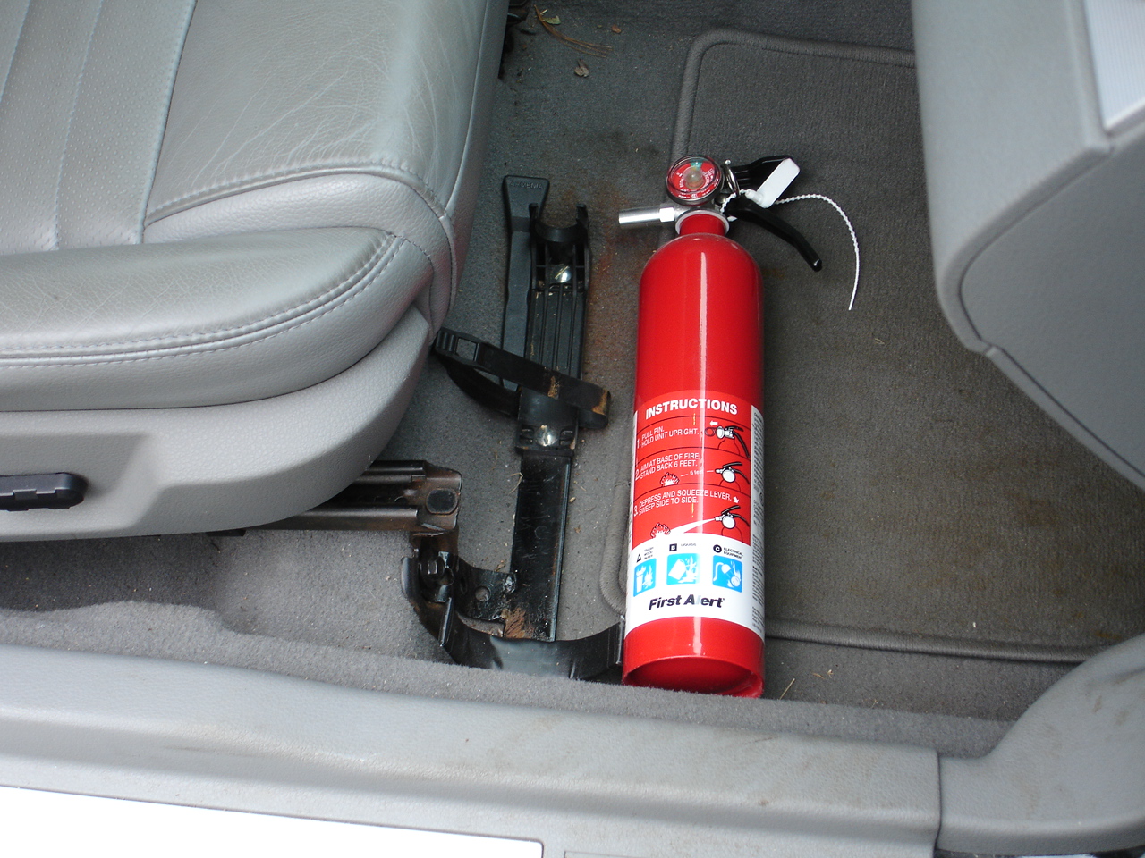 DIY Fire Extinguisher mount