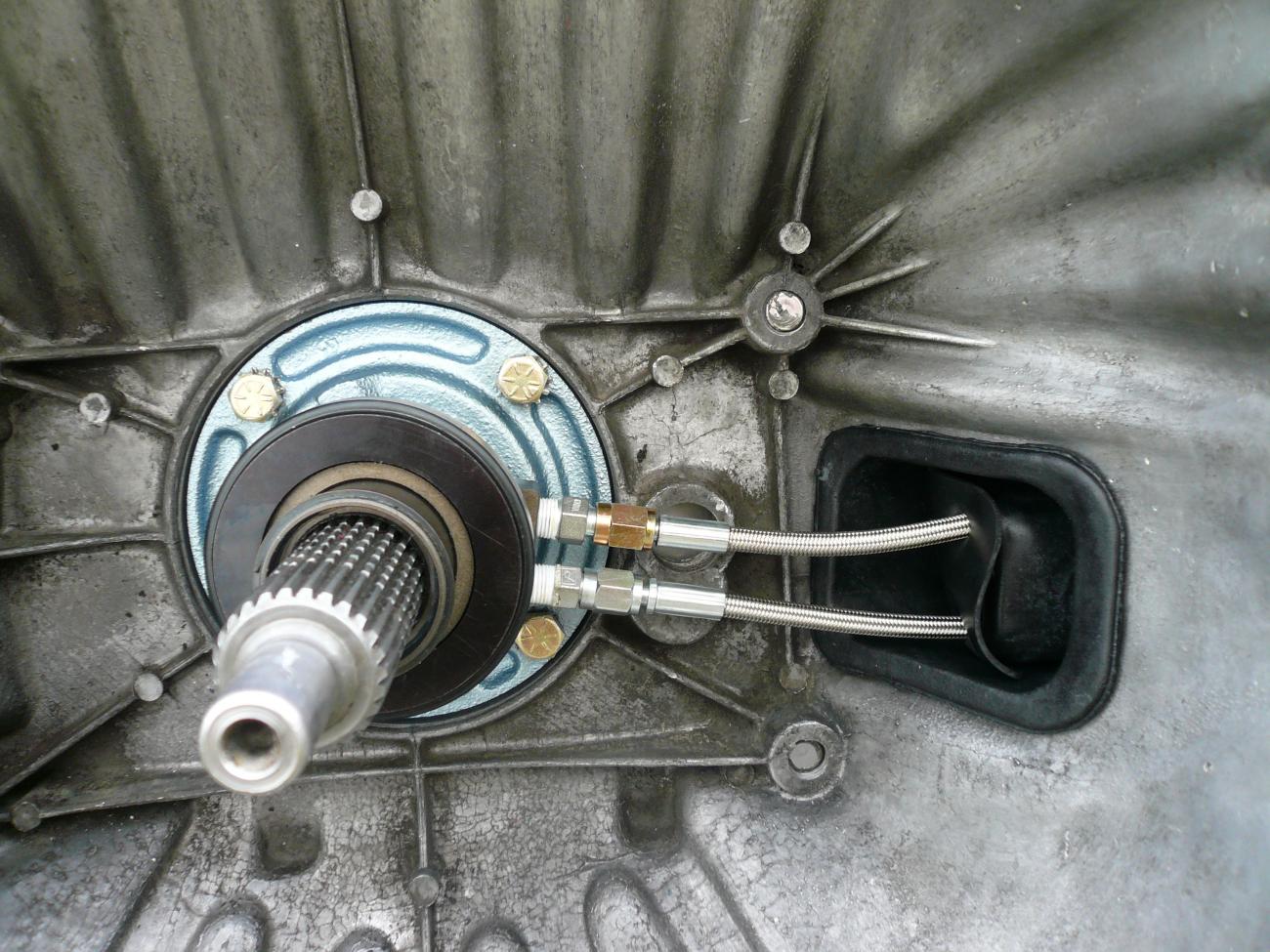 Hydraulic Throwout Bearing