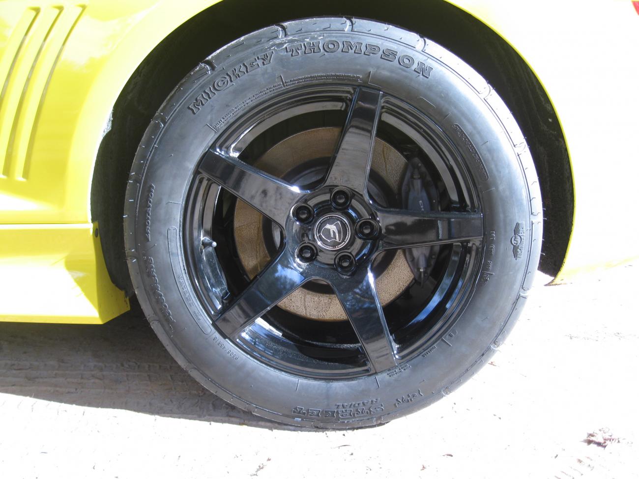 new light bar  rims and tires 010