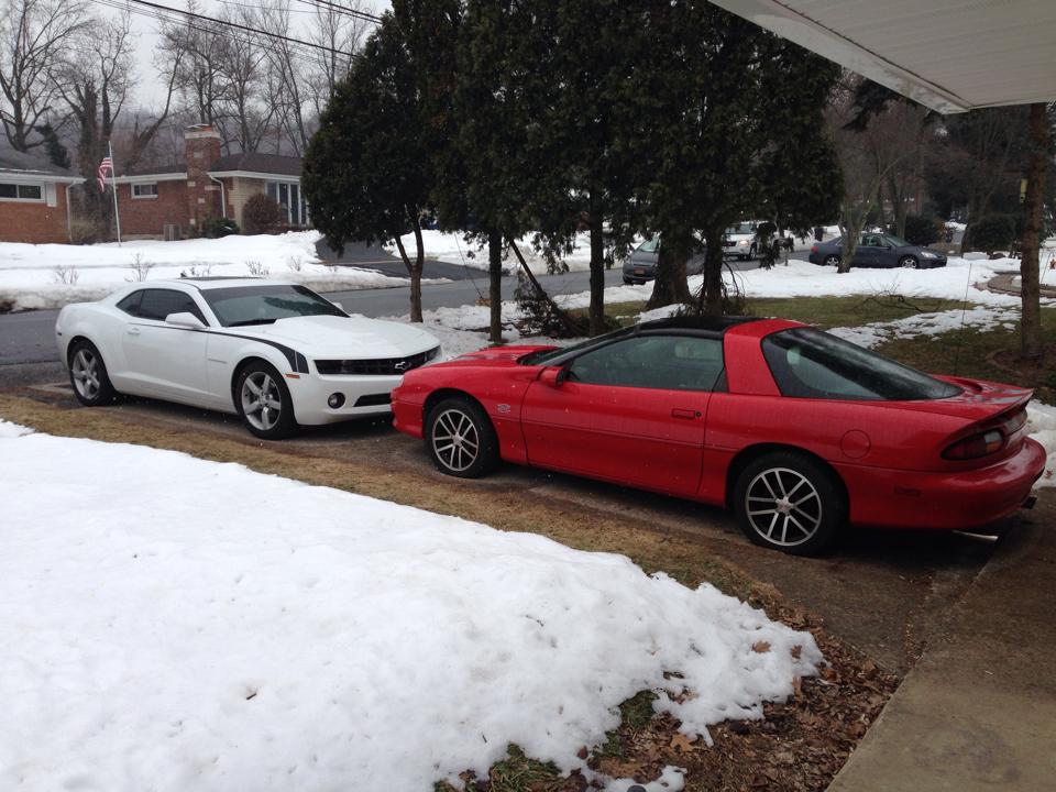 Sexy pair of Camaros