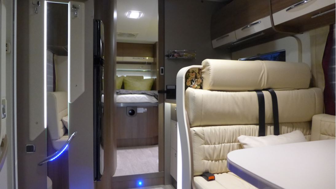 Alois Buecker Elena B�cker 2015 Chausson Weclome 718 EB Ford Transit 155 easy54