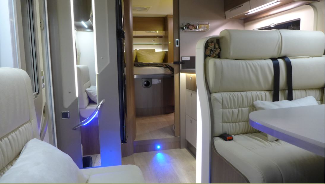 Alois Buecker Elena B�cker 2015 Chausson Weclome 718 EB Ford Transit 155 easy64