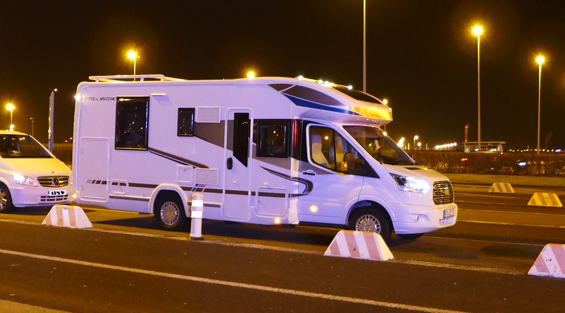 alois buecker elena b�cker uk 2016 trip 1 Chausson Welcome 718 EB 04