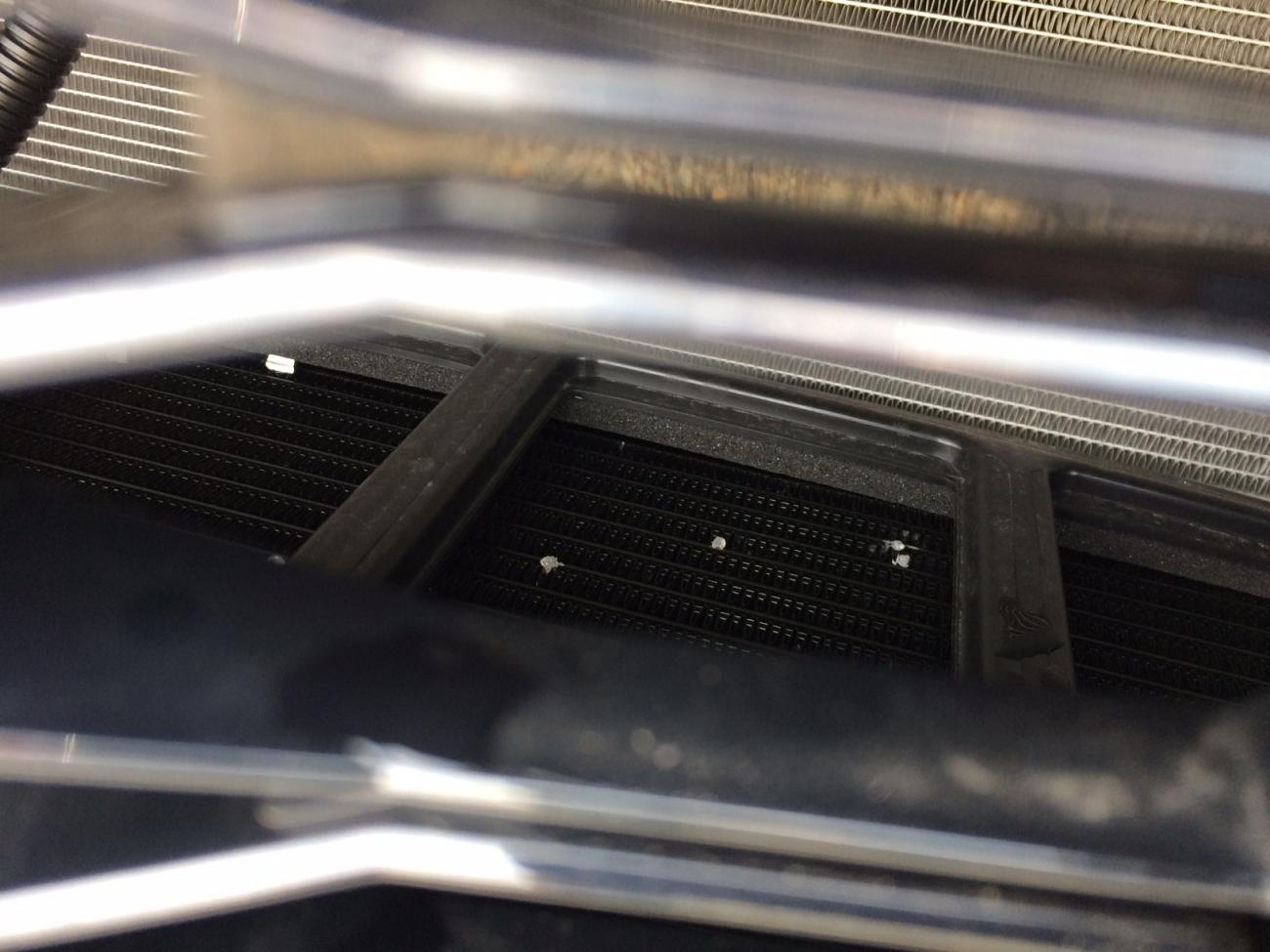 Rock salt on horizontal radiator