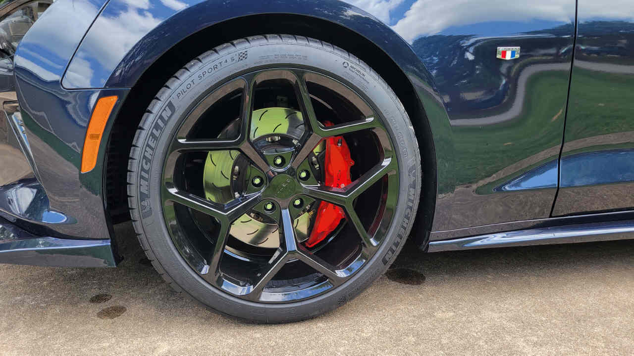 275s on 10 inch rims