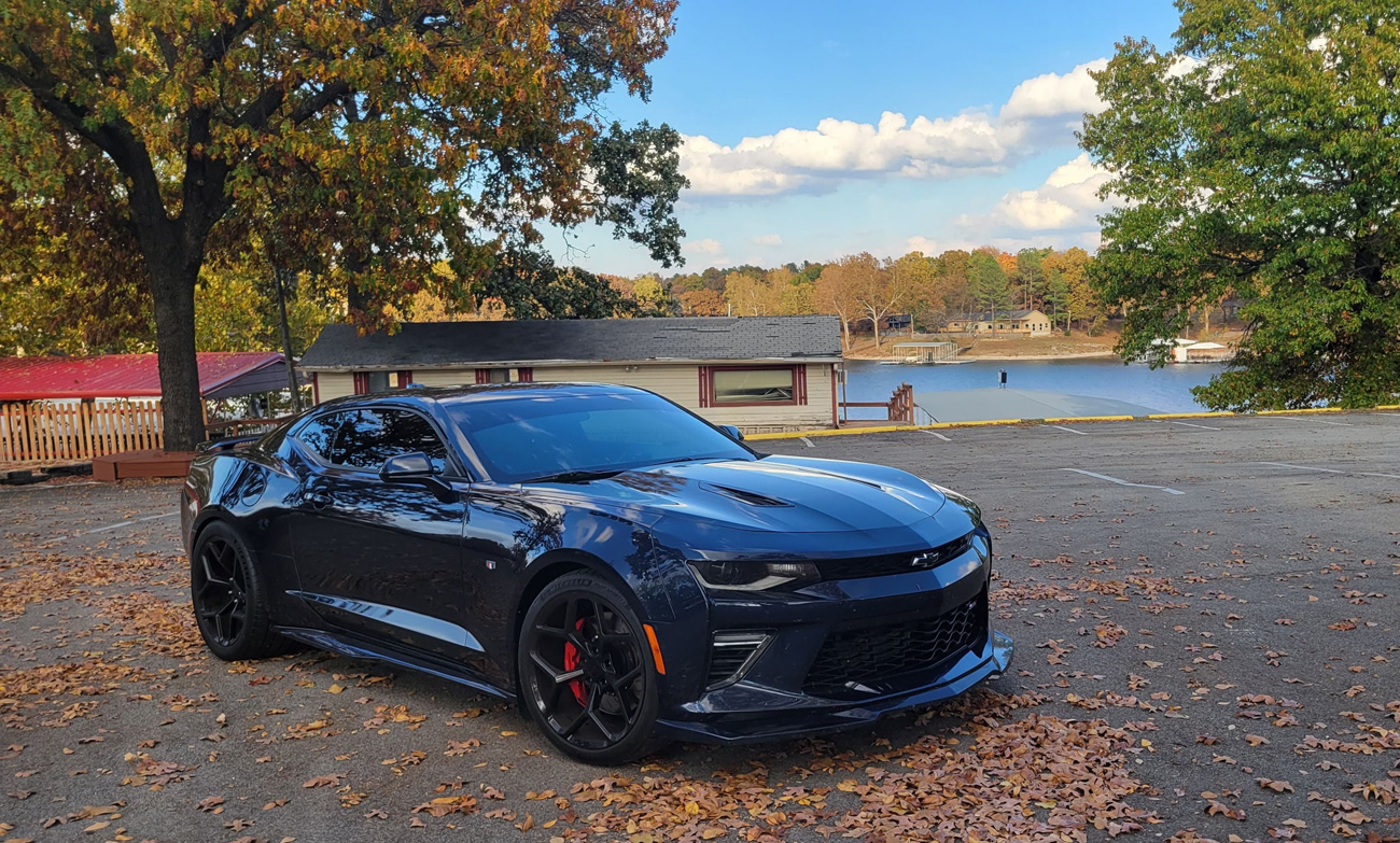 Fall cruising to the lake