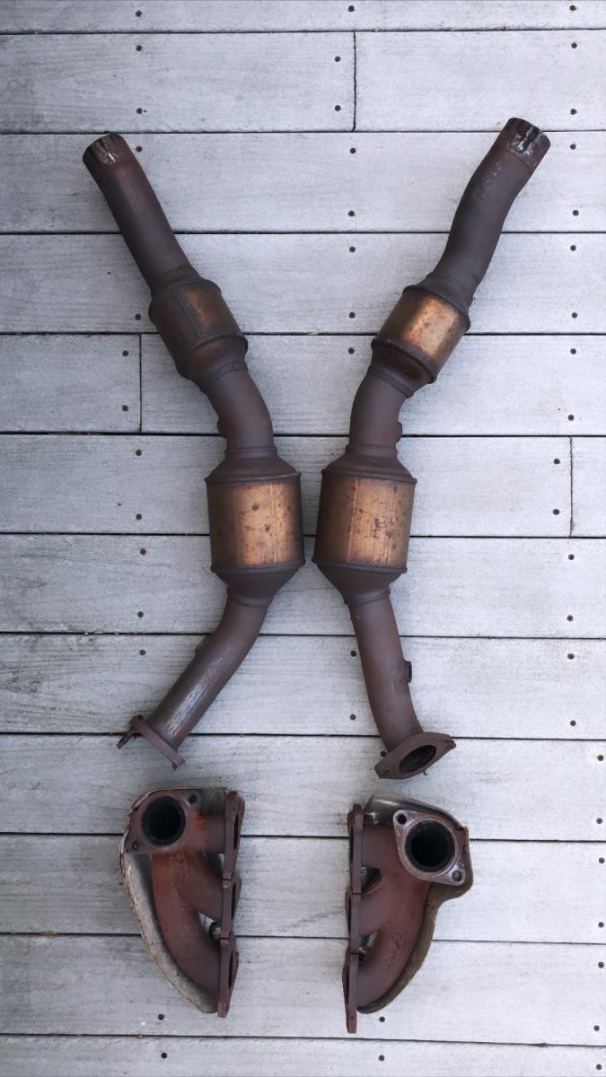 OEM Primary and Secondary Catalytic Converters #92247638/#19328742
OEM 3.6L Manifolds #12571101/#12571102 and Heat Shields #12617267/#12580706