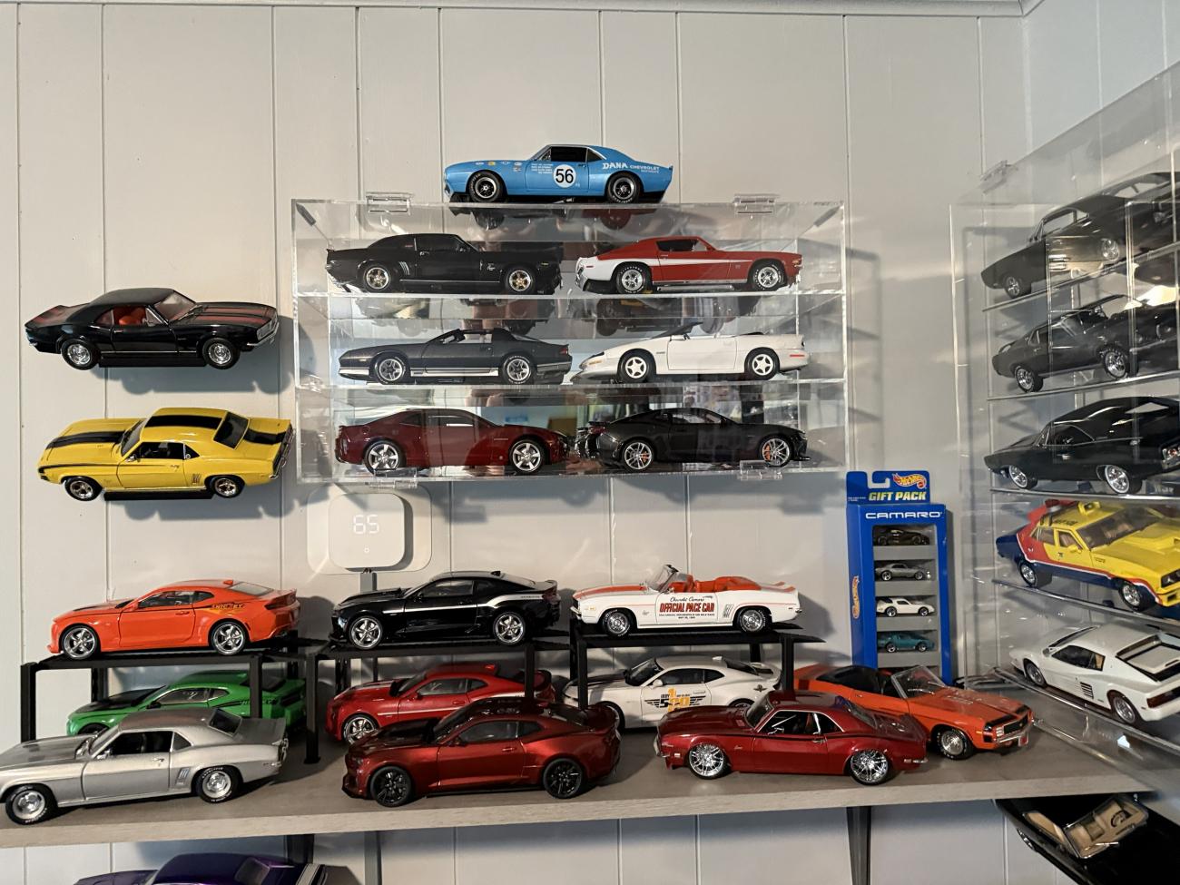 1/18 Camaros