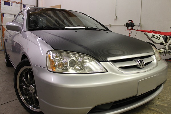 Jesse's Civic Camaro5 Carbon Fiber Vinyl Hood