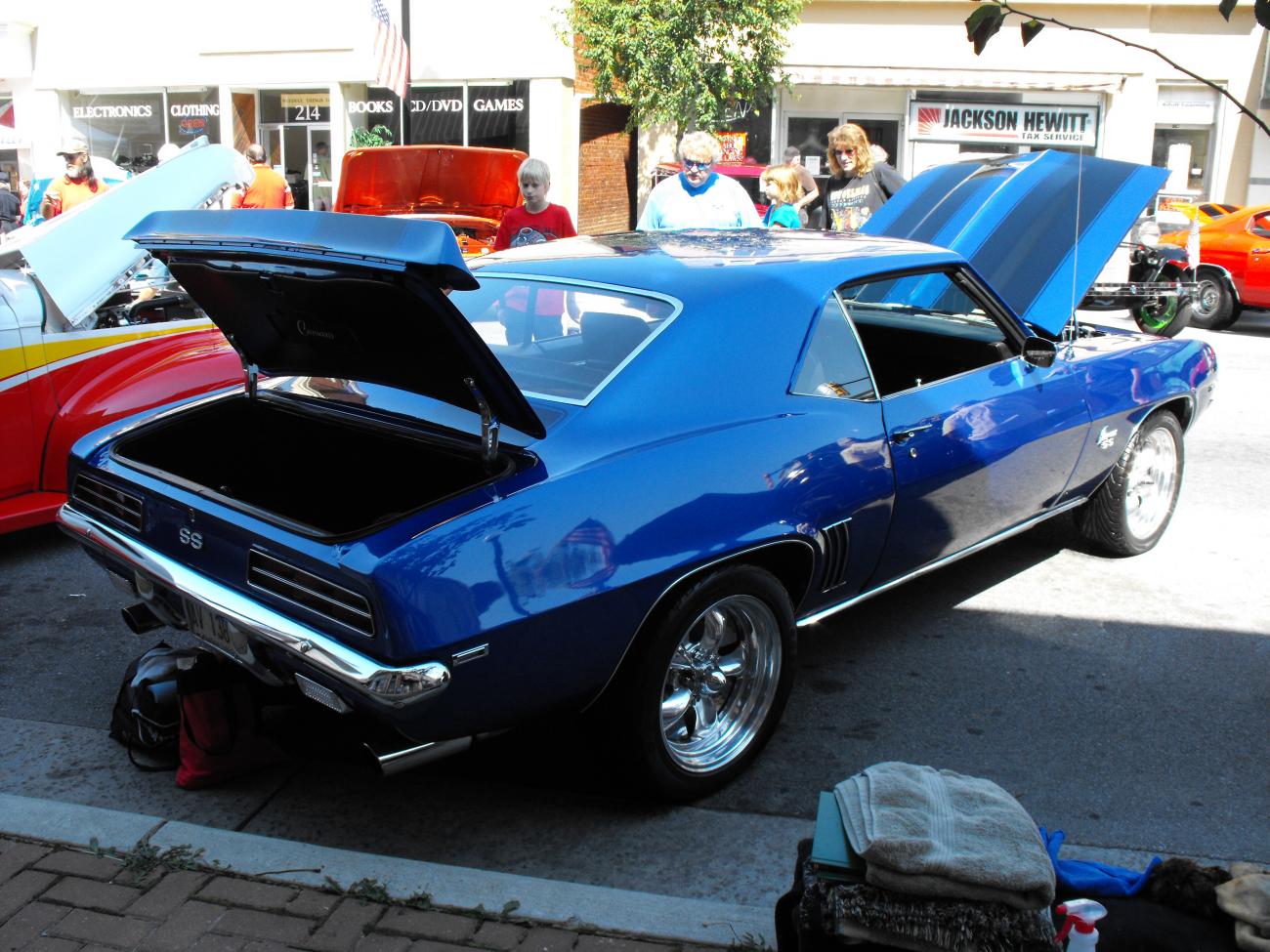 2009 0905cruisencamaro0049