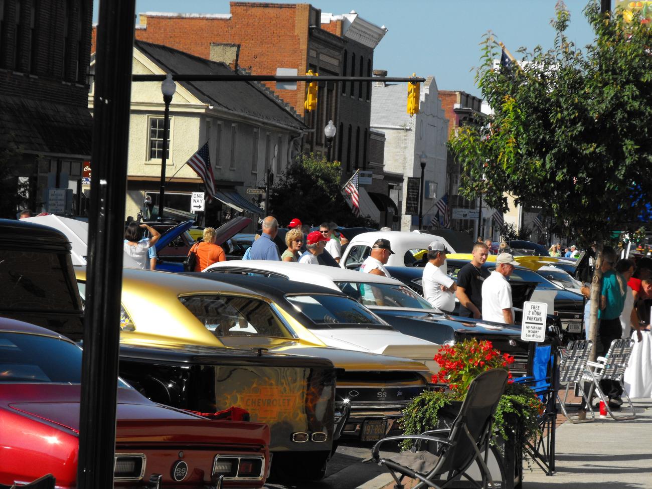 2009 0905cruisencamaro0027
