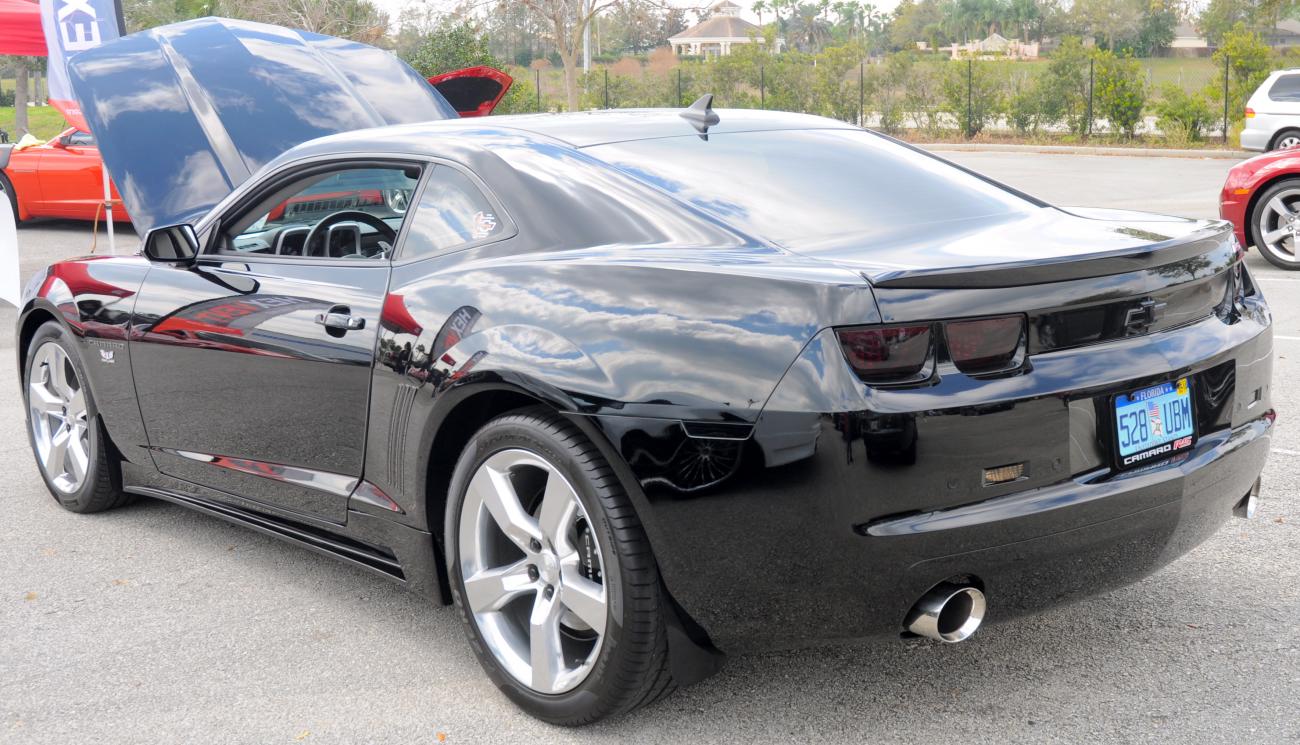 camaro back